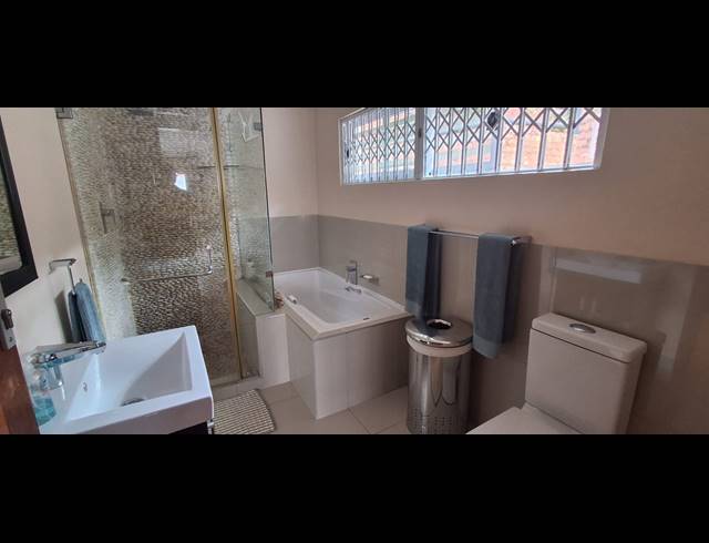 3 BEDROOM HOUSE FOR SALE IN TONGAAT BEACH
